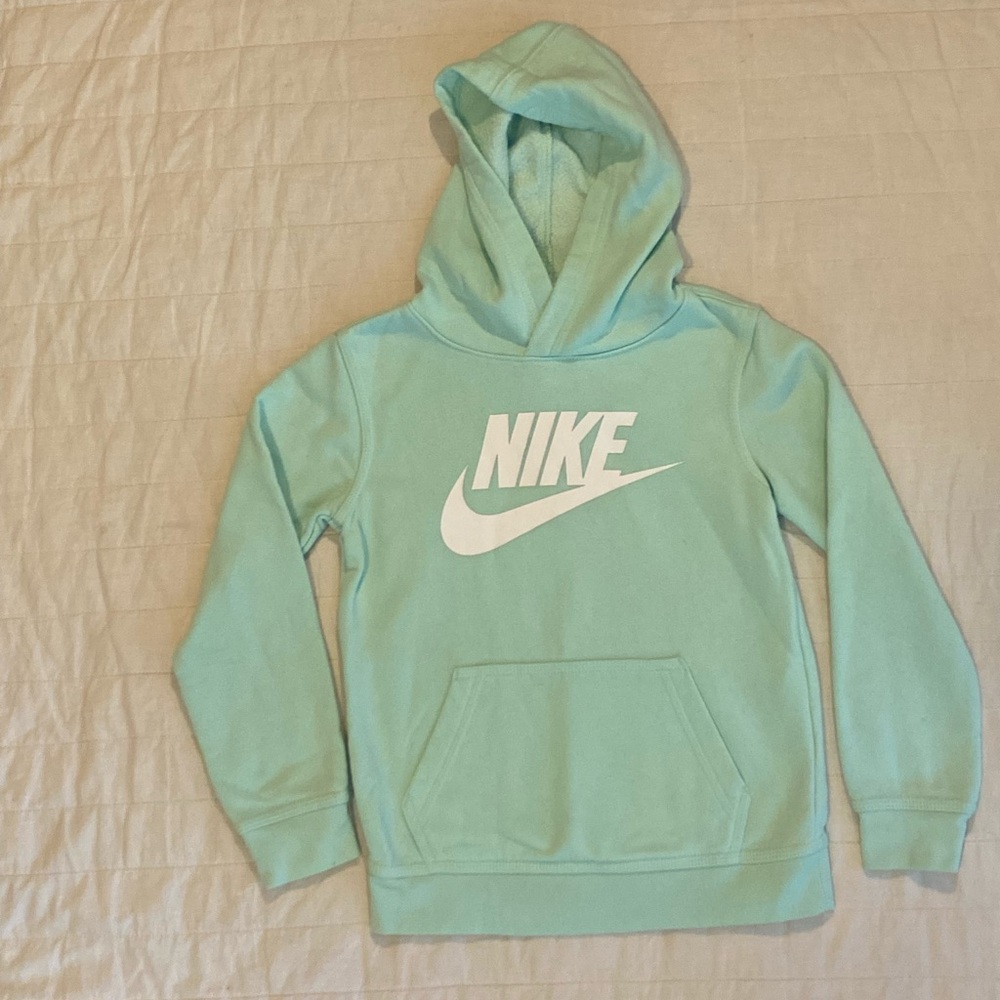 Nike Green Sweatshirt Hoodie Classic Logo